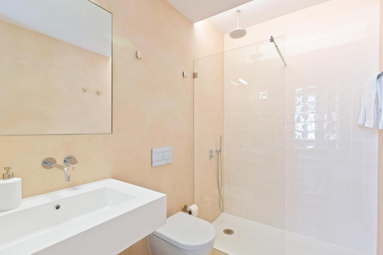 Spacious 1 Bedroom Apartment Near Baixa Лиссабон Экстерьер фото