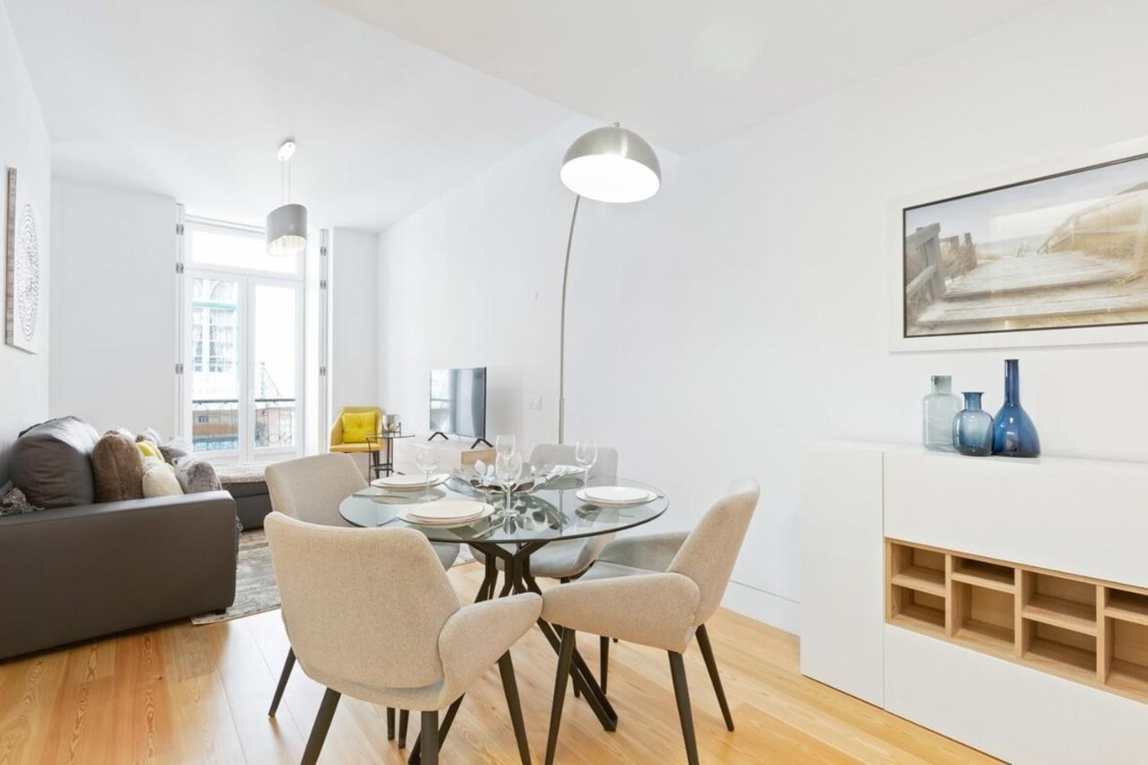 Spacious 1 Bedroom Apartment Near Baixa Лиссабон Экстерьер фото